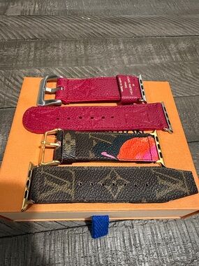 Louis Vuitton Pink Leather & Monogram Painted Apple Watch Band Set